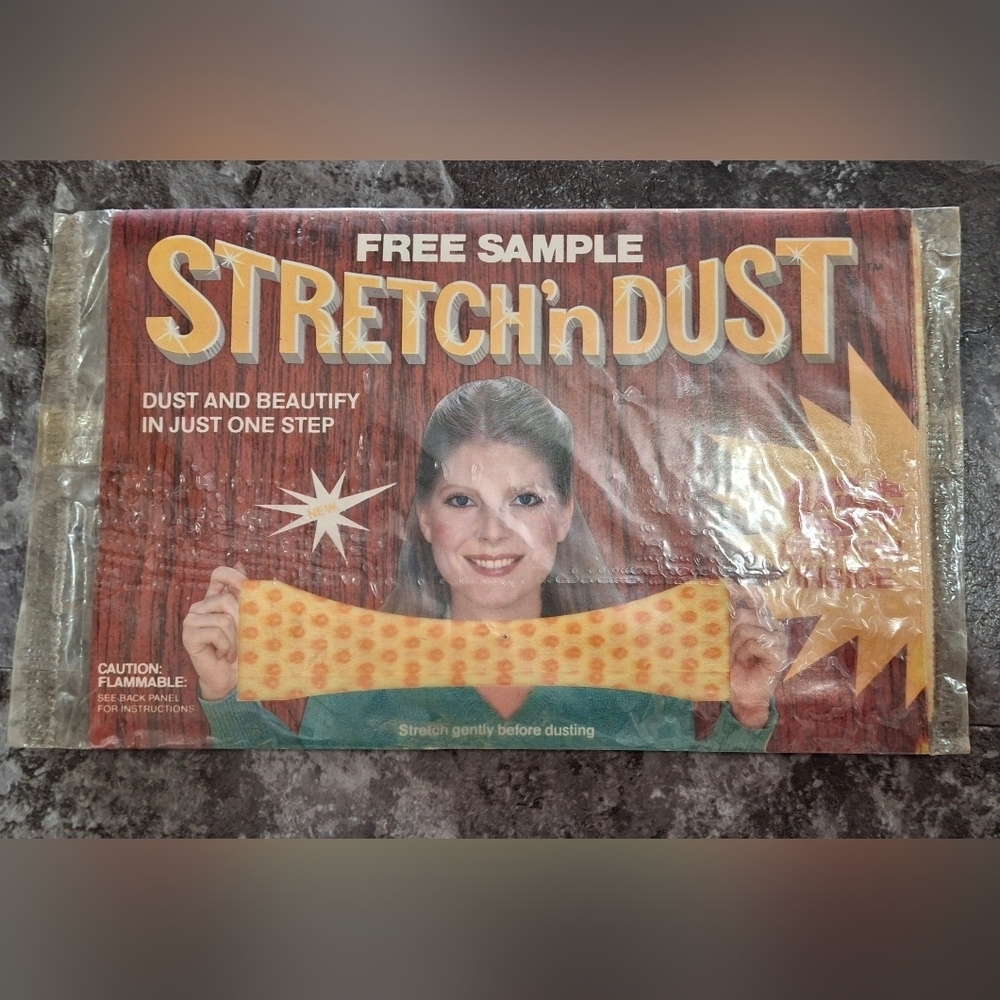 Vintage CHICOPEE Stretch N Dust Cloths Free Sample Pack Unopened.